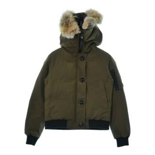 カナダグース(CANADA GOOSE)のCANADA GOOSE ダウンジャケット/ダウンベスト M カーキ 【古着】【中古】(ダウンジャケット)