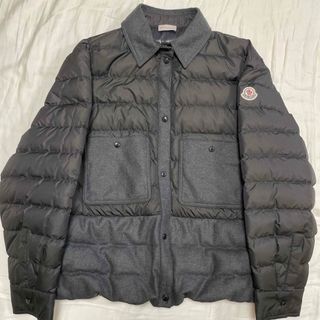 モンクレール(MONCLER)のMONCLER モンクレール　ダウン(ダウンジャケット)