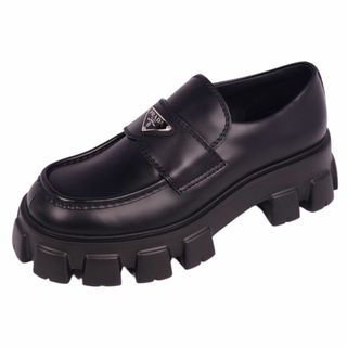 プラダ(PRADA)の未使用 プラダ PRADA ローファー モノリス ブラッシュドレザー トライアングル 革靴 メンズ イタリア製 8 1/2(27.5cm相当) ブラック(ドレス/ビジネス)