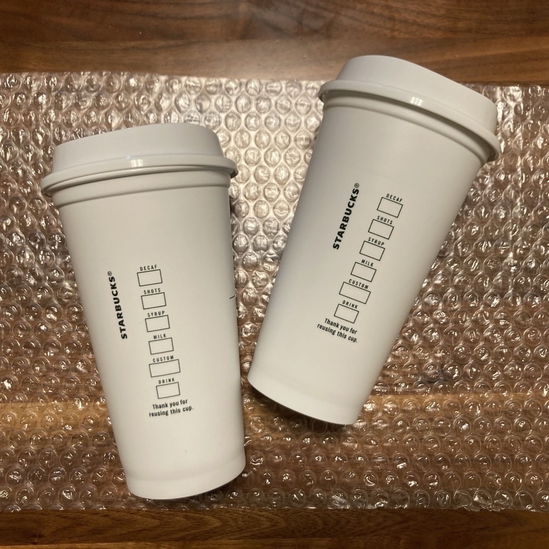 Starbucks Coffee(スターバックスコーヒー)のスタバ スターバックスリユーザブルカップ（473mL）2個セット インテリア/住まい/日用品のキッチン/食器(容器)の商品写真