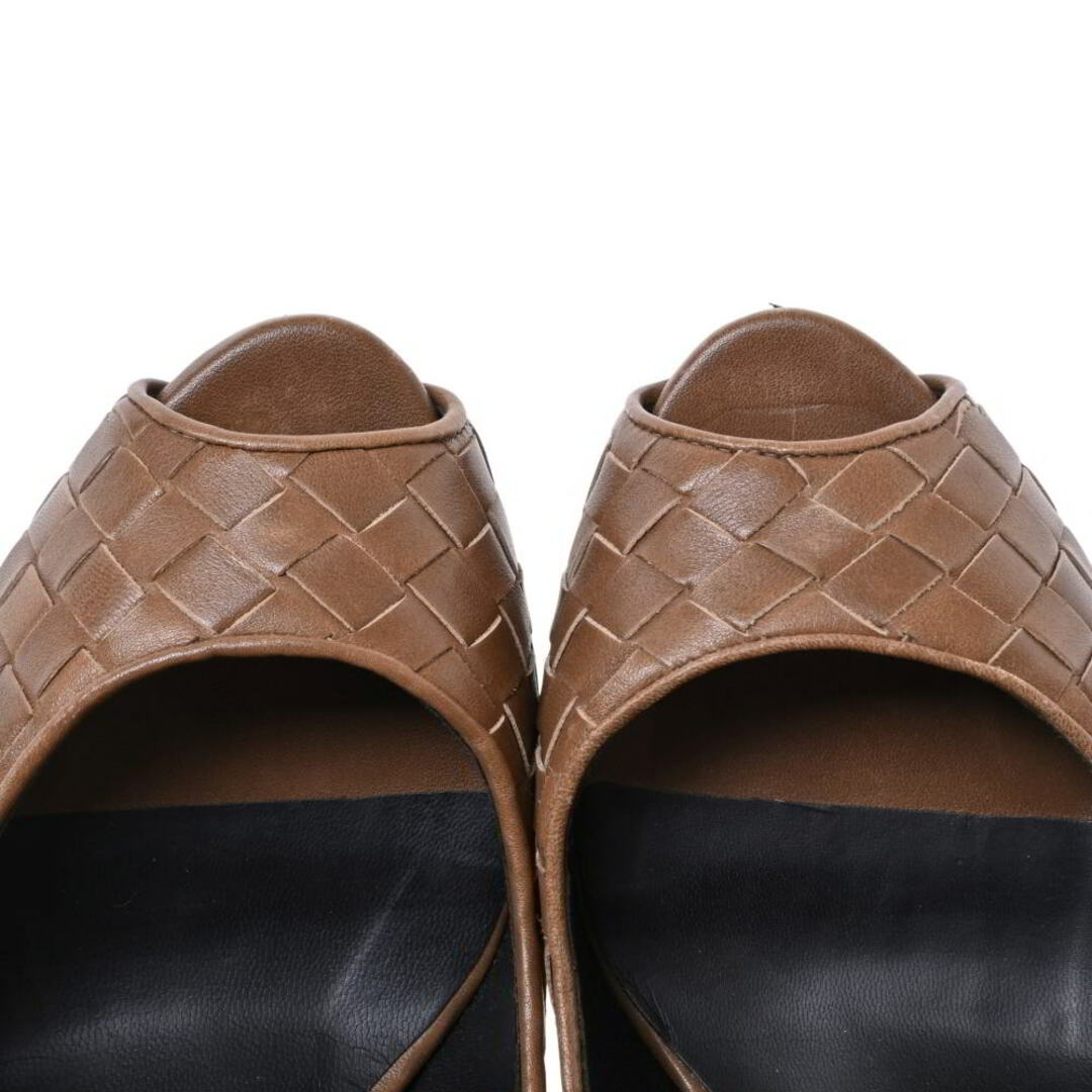 Bottega Veneta(ボッテガヴェネタ)のBOTTEGA VENETA イントレチャート  パンプス レディースの靴/シューズ(ハイヒール/パンプス)の商品写真