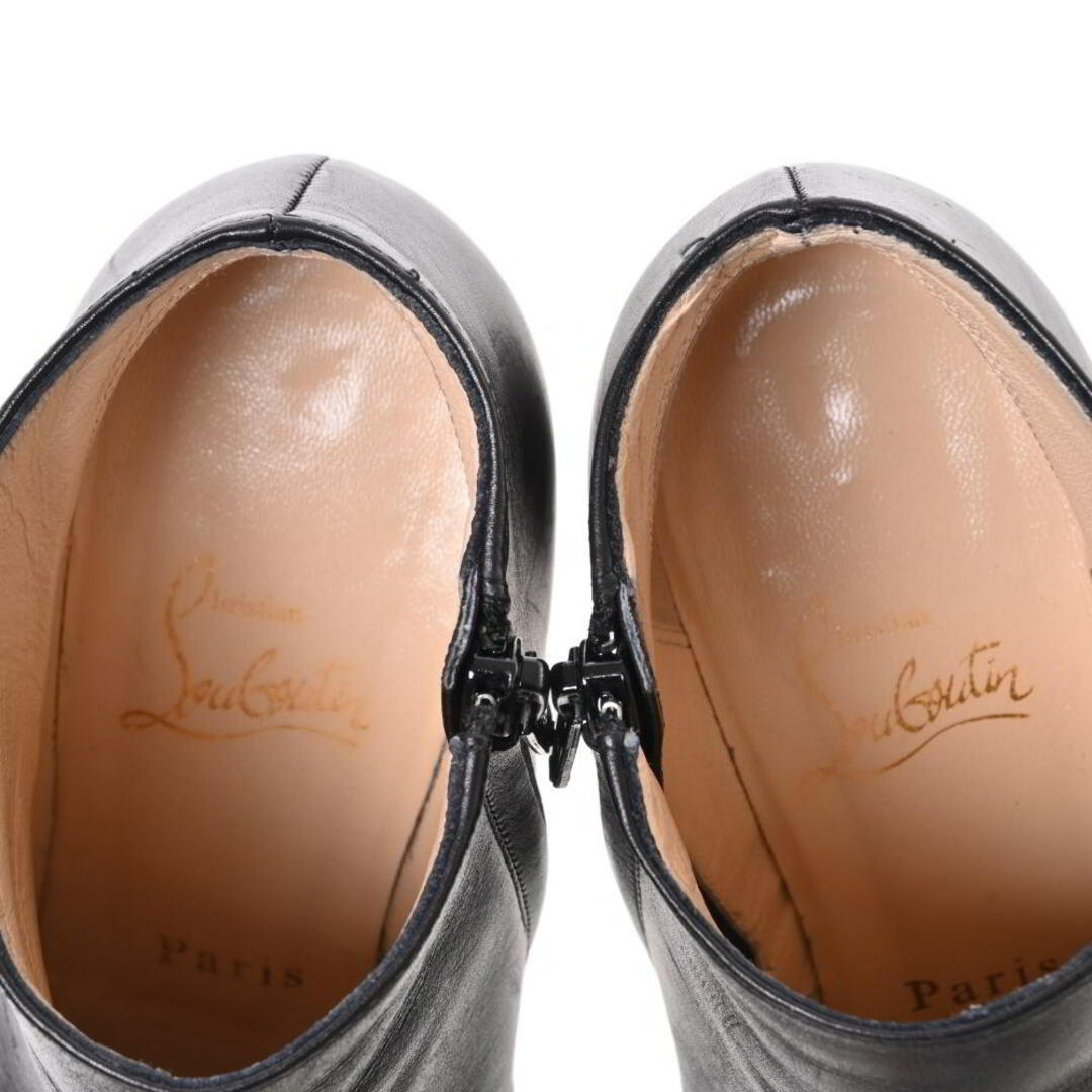 Christian Louboutin(クリスチャンルブタン)のChristian Louboutin  ブーティ レディースの靴/シューズ(ブーツ)の商品写真