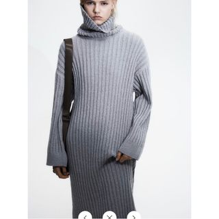 エイチアンドエム(H&M)のお値下げ【1月購入】H&M エイチアンドエムタートルネックリブニットワンピース(ロングワンピース/マキシワンピース)