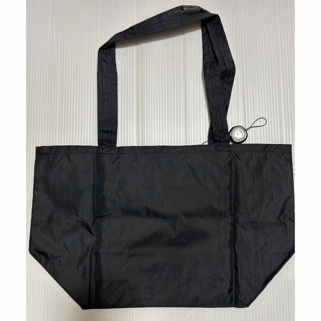 THEATRE PRODUCTS(シアタープロダクツ)のTHEATRE PRODUCTS トート バッグ　ポケッタブル バッグ　ブラック レディースのバッグ(トートバッグ)の商品写真