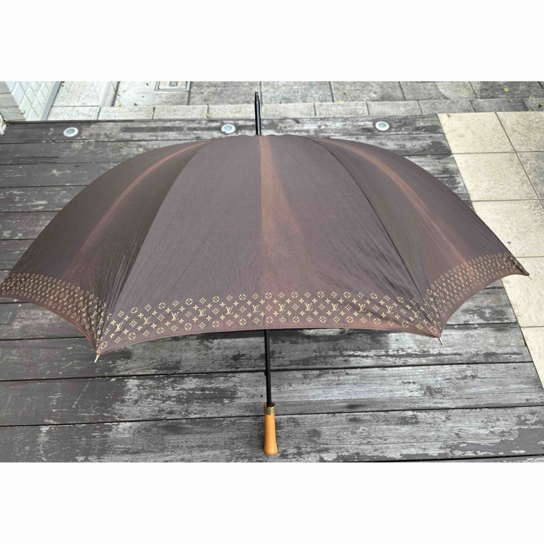 LOUIS VUITTON(ルイヴィトン)のルイヴィトン/長傘/モノグラム/パラプルュイ/アンブレラ/雨傘 レディースのファッション小物(傘)の商品写真