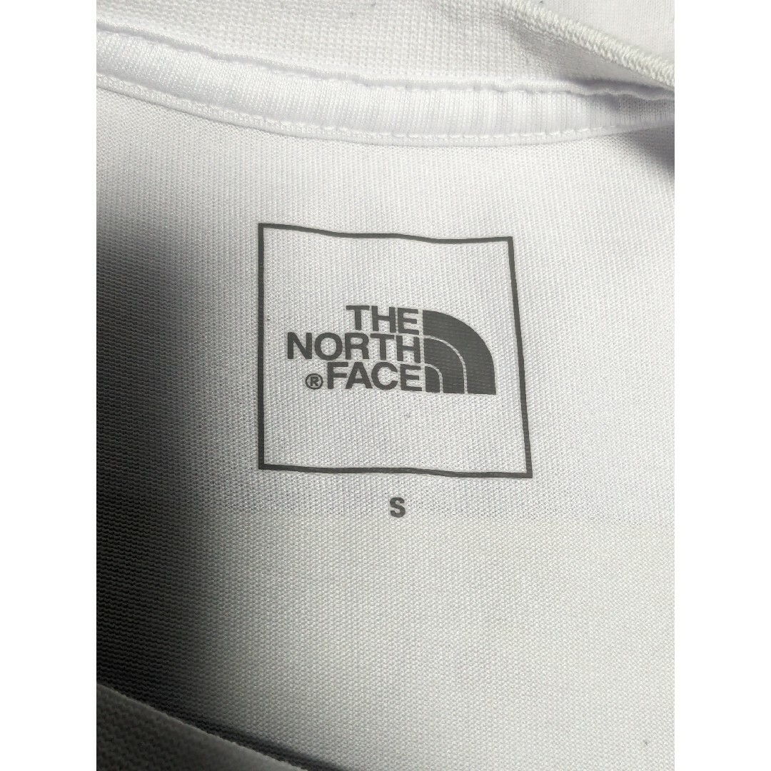 THE NORTH FACE(ザノースフェイス)のノースフェイス ショートスリーブスクエアカモフラージュティー メンズ Sサイズ メンズのトップス(Tシャツ/カットソー(半袖/袖なし))の商品写真