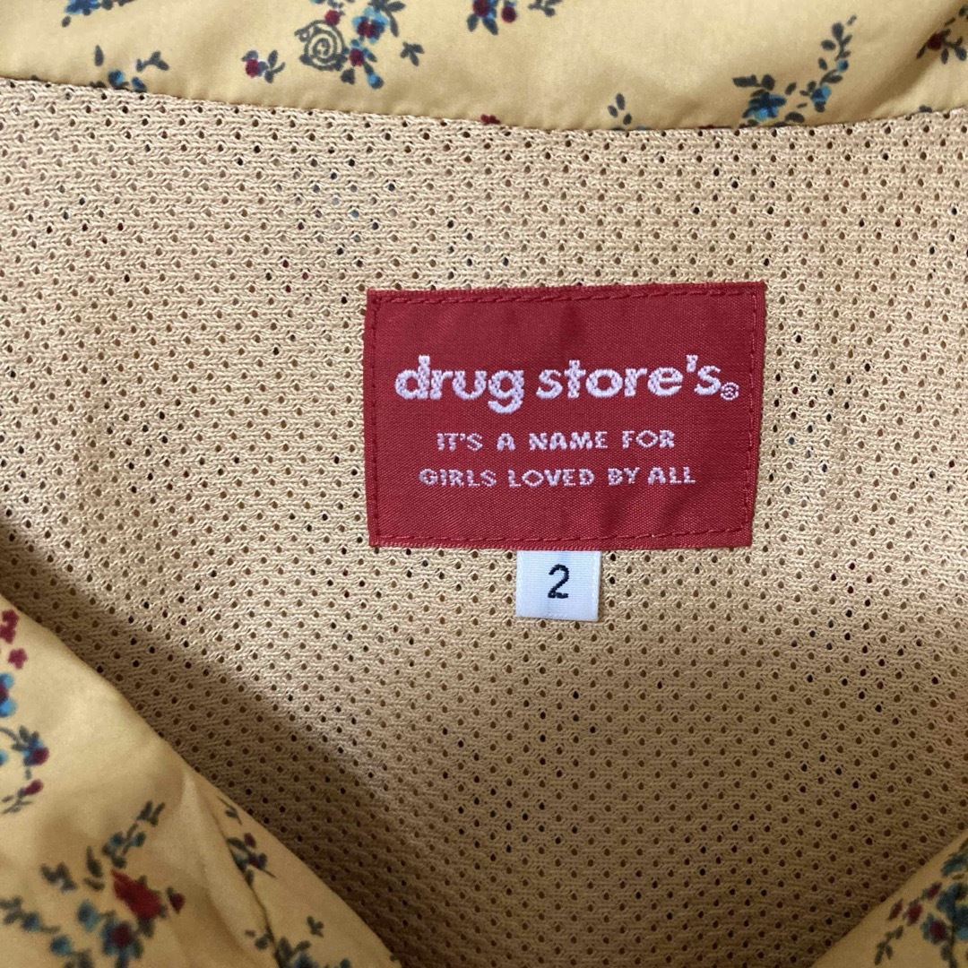 drug store's(ドラッグストアーズ)のdrug store's カントリー調かわいい花柄模様の長袖ナイロンジャンパー レディースのジャケット/アウター(ブルゾン)の商品写真