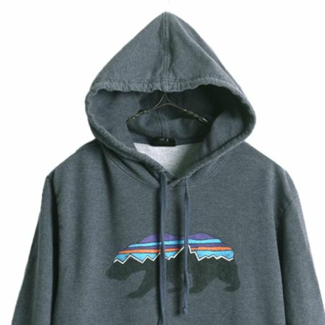 patagonia(パタゴニア)の17年製 パタゴニア プリント スウェット パーカー メンズ S / 古着 Patagonia トレーナー プルオーバー フィッツロイ ベアー グラフィック メンズのトップス(パーカー)の商品写真