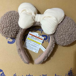 ディズニー(Disney)のカチューシャ ディズニー もこもこ ピンク ベージュ ミニー 冬 白(カチューシャ)