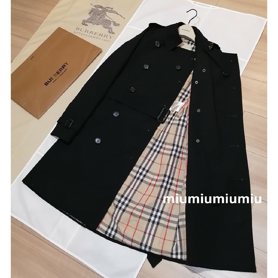 BURBERRY(バーバリー)の本物上質●　黒色トレンチコート　バーバリーロンドン レディースのジャケット/アウター(トレンチコート)の商品写真