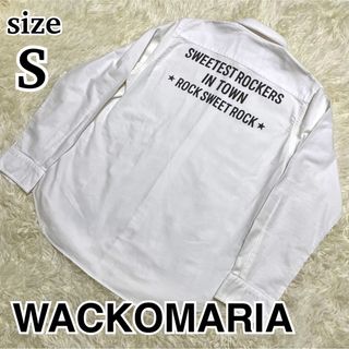 ワコマリア(WACKO MARIA)のWACKO MARIA ホワイトシャツ　バッグプリント　タグ　S 綿100%(シャツ)