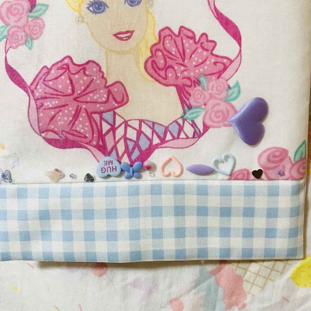 バービー　レア　古着屋　Barbie 人形　ビンテージ　女の子　ミニトート エンタメ/ホビーのおもちゃ/ぬいぐるみ(キャラクターグッズ)の商品写真