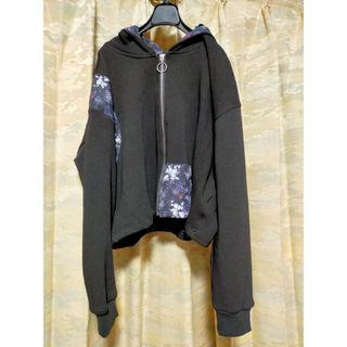 ニーアクロージング(NieR Clothing)のNieR ニーア 和柄九尾裏ボアショート丈パーカー(パーカー)