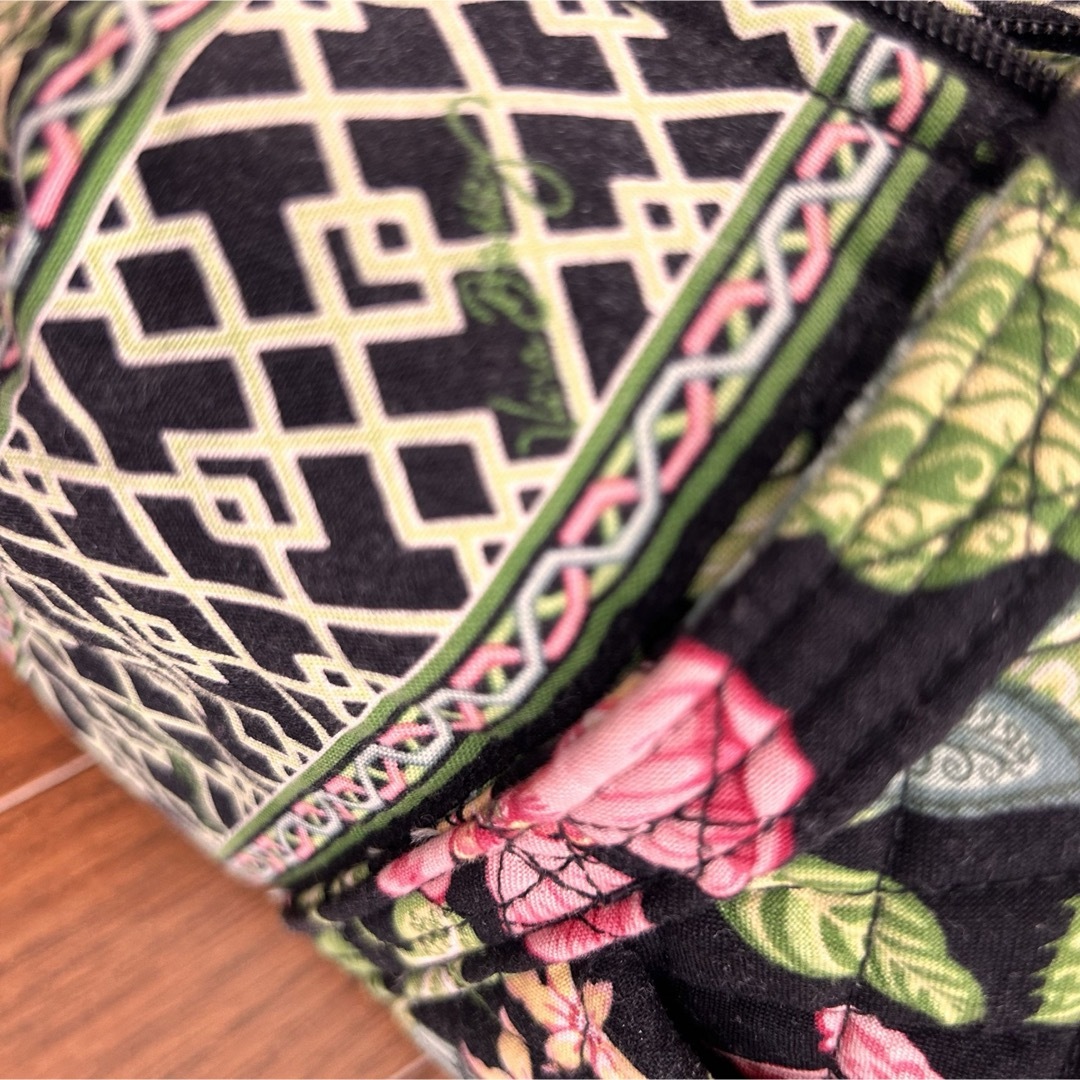 Vera Bradley(ヴェラブラッドリー)の美品　vera bradley ハンドバッグ　ボストンバッグ　ボタニカル レディースのバッグ(ハンドバッグ)の商品写真