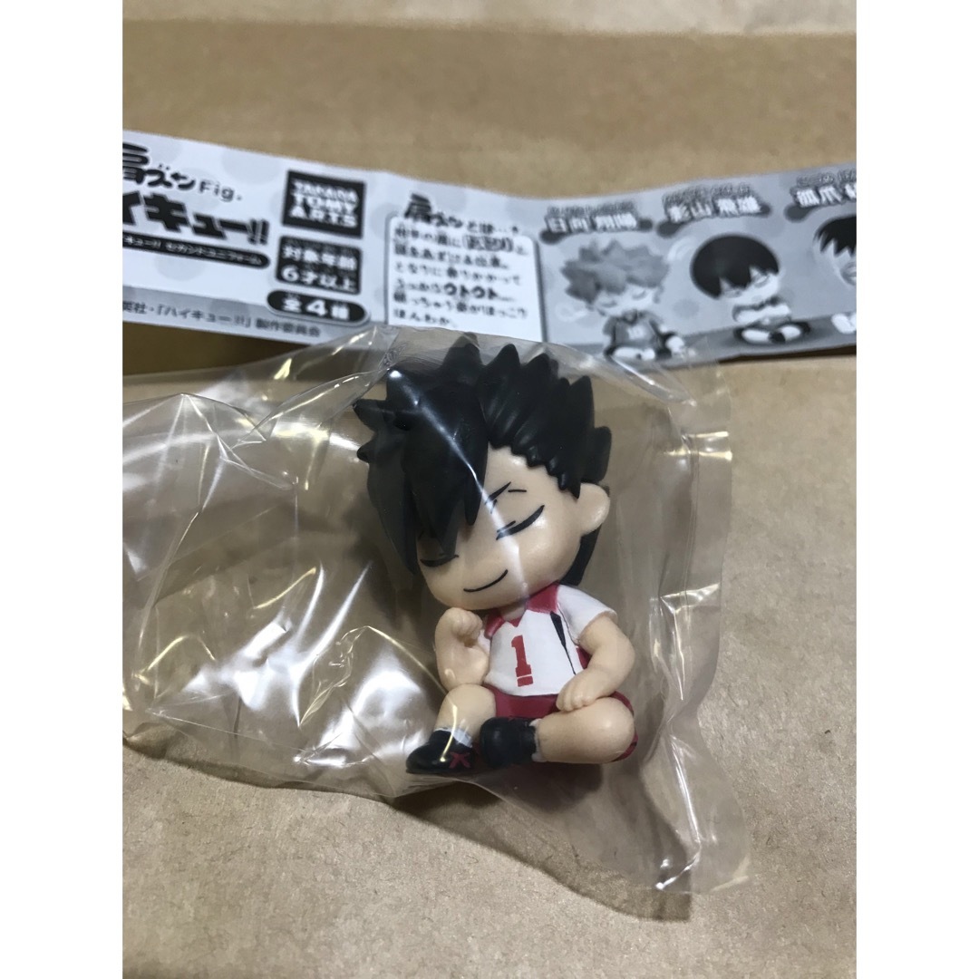 ハイキュー　肩ズンFig セカンドユニフォーム　黒尾鉄朗 エンタメ/ホビーのおもちゃ/ぬいぐるみ(キャラクターグッズ)の商品写真