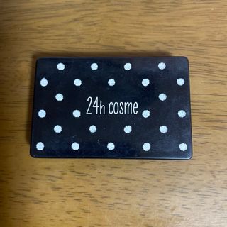 24ミネラルUVコンシーラー　ライト　ナチュラル　24h cosme