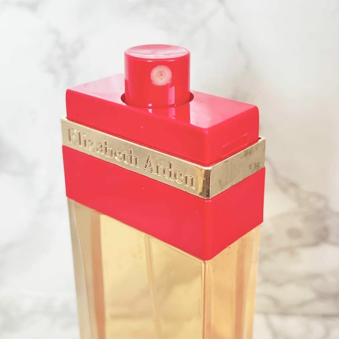 Elizabeth Arden(エリザベスアーデン)の廃盤 エリザベスアーデン レッドドアー 50ml 香水 コスメ/美容の香水(香水(女性用))の商品写真