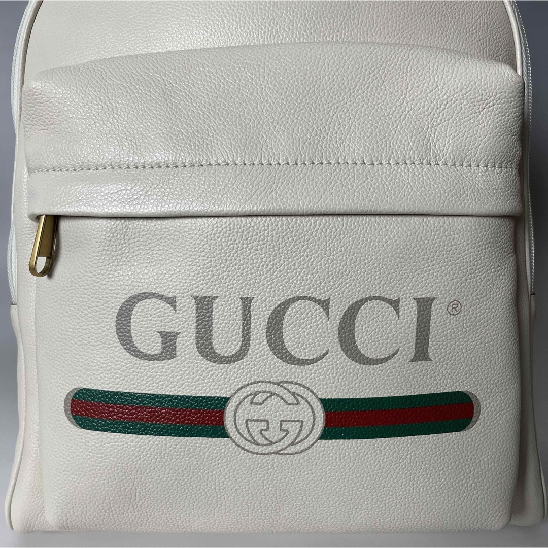 Gucci(グッチ)のGucci 極美品 リュック ロゴ プリント ユニセックス バックパック グッチ レディースのバッグ(リュック/バックパック)の商品写真