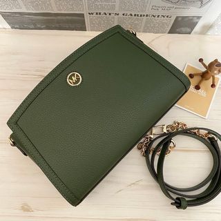 マイケルコース(Michael Kors)の新品  MICHAEL KORS バッグ  グリーン  ショルダーバッグ(ショルダーバッグ)