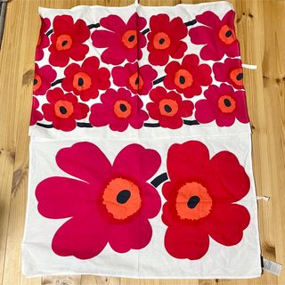 マリメッコ(marimekko)のマリメッコ　ティータオル  2枚セット(テーブル用品)