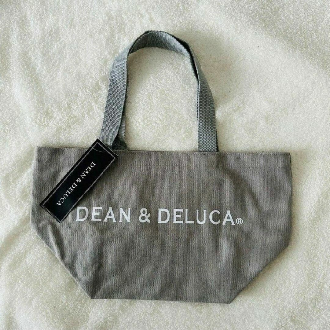 DEAN & DELUCA(ディーンアンドデルーカ)の新品　SサイズDEAN＆DELUCA トートバッグ　グレー レディースのバッグ(トートバッグ)の商品写真