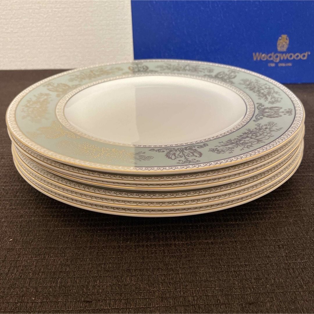 WEDGWOOD(ウェッジウッド)のウェッジウッド　コロンビア　セージグリーン　ディナープレート　27.5 新品 インテリア/住まい/日用品のキッチン/食器(食器)の商品写真