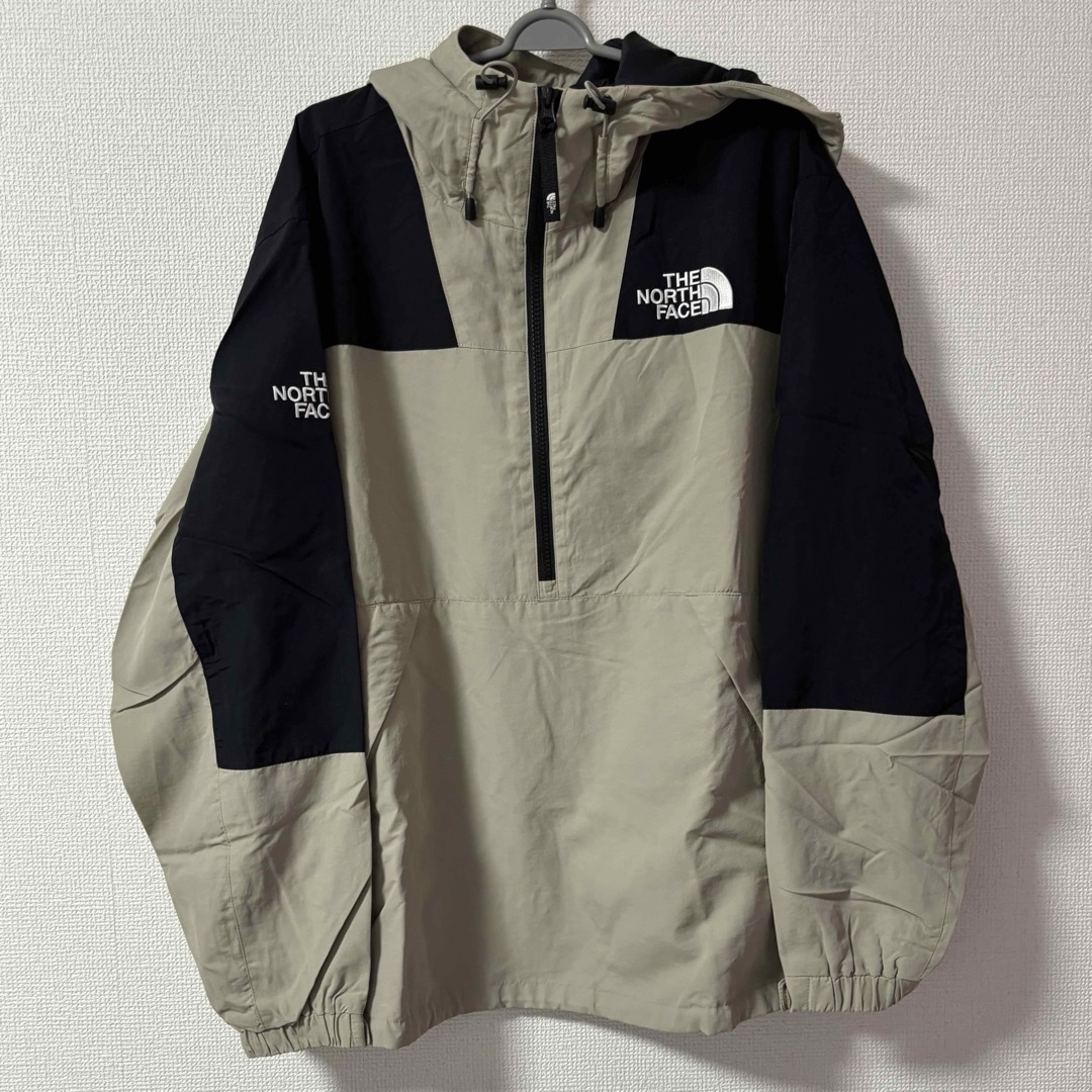 THE NORTH FACE(ザノースフェイス)のノースフェイス アノラック ベージュ Lサイズ メンズのジャケット/アウター(ナイロンジャケット)の商品写真