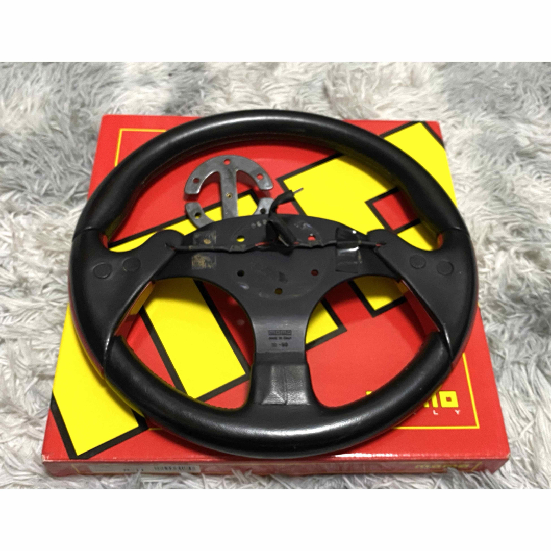 MOMOステアリング スパイダー F1 - ステアリング MOMOステアリング スパイダー F1 - ステアリング