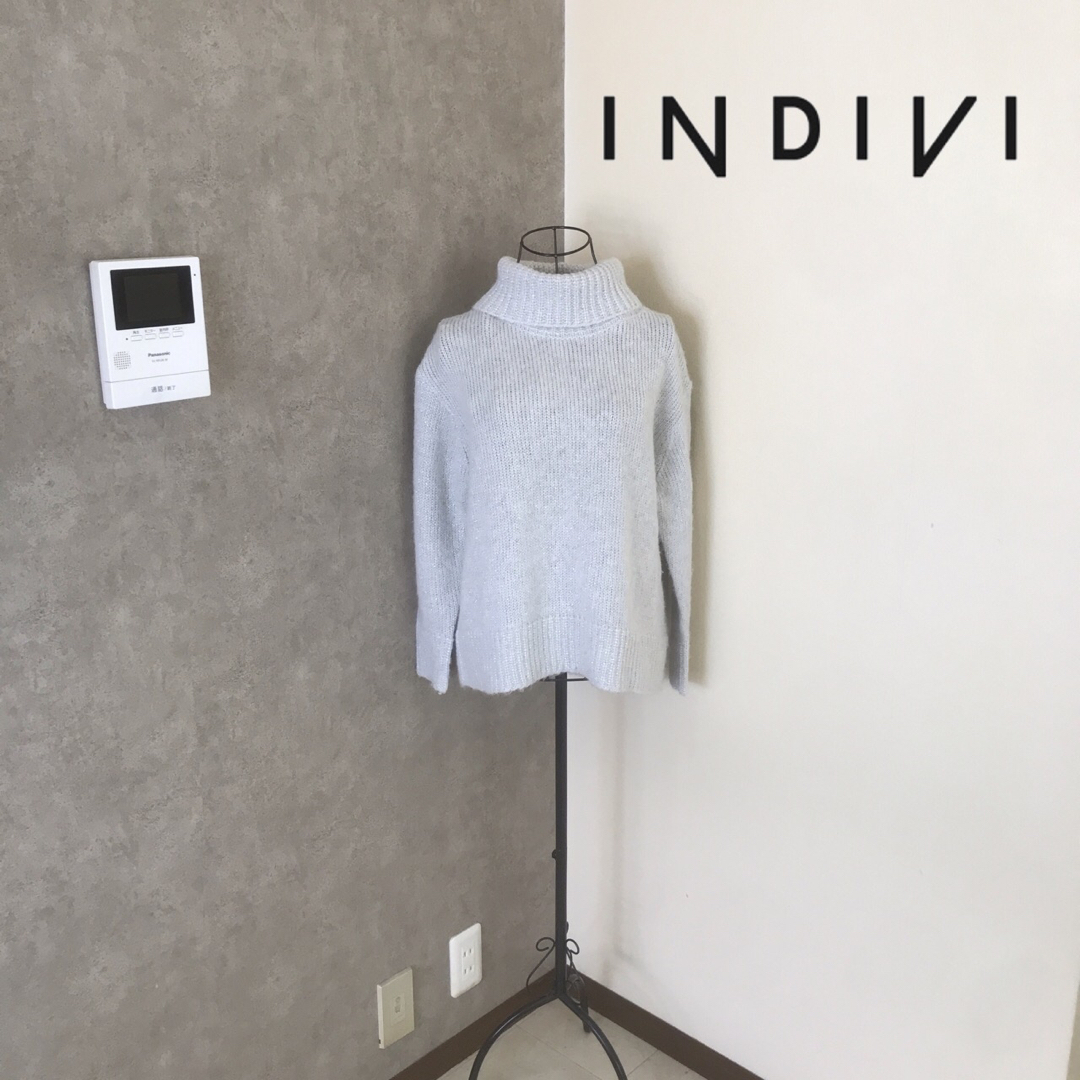 INDIVI(インディヴィ)のインディヴィ♡２〜3度着用　大きいサイズ　５　タートルネックニット レディースのトップス(ニット/セーター)の商品写真