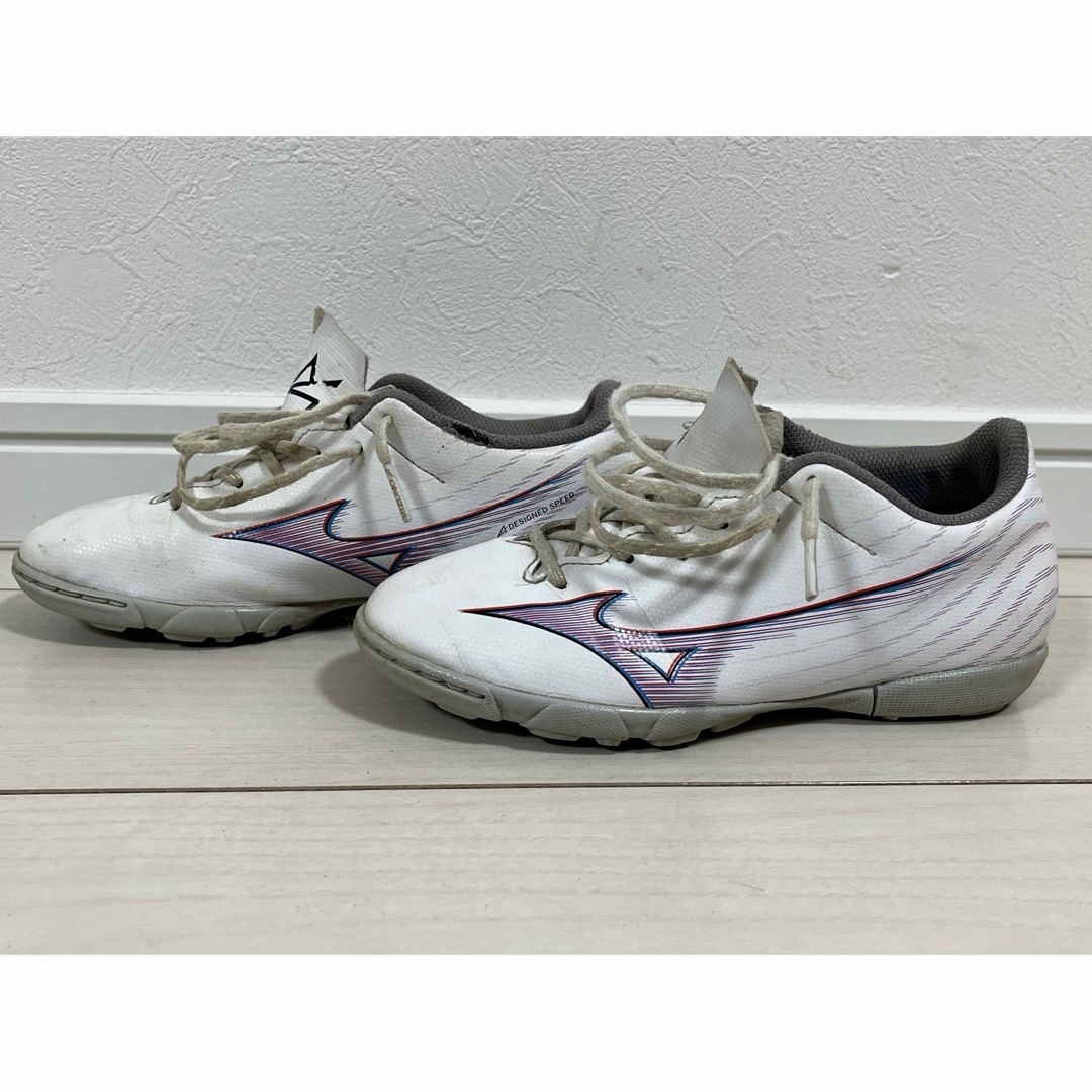 MIZUNO(ミズノ)の【中古】ミズノアルファ SELECT Jr AS（21cm） スポーツ/アウトドアのサッカー/フットサル(シューズ)の商品写真