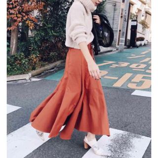 アメリヴィンテージ(Ameri VINTAGE)のAMERI COLOR IRREGULAR HEM SKIRT(ロングスカート)