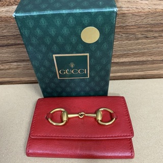 グッチ(Gucci)のGUCCI グッチ キーケース 鍵入れ 赤 レッド 6本 小さい 箱付き(キーケース)