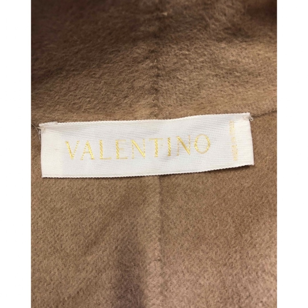 VALENTINO(ヴァレンティノ)のヴァレンティノ VALENTINO コート アウター レディースのジャケット/アウター(その他)の商品写真
