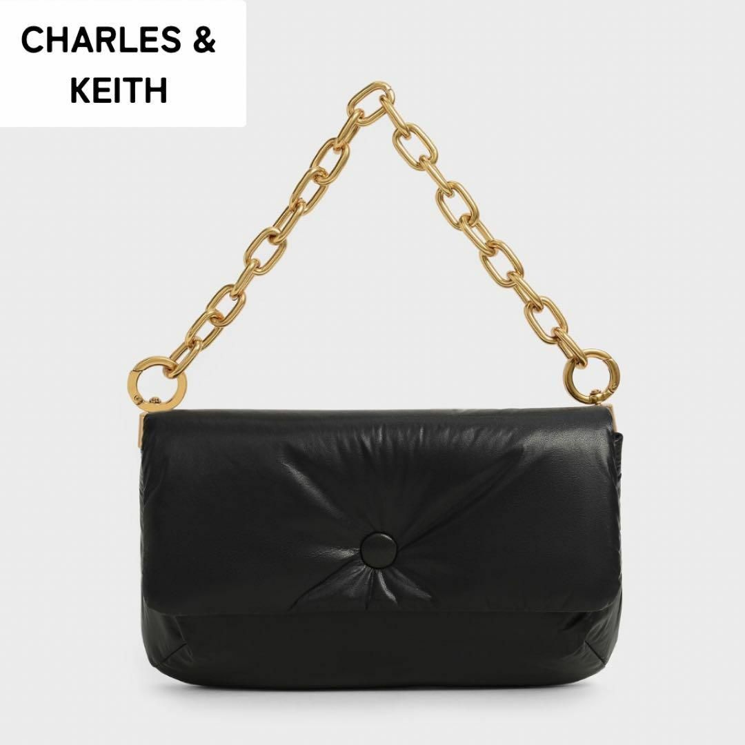 Charles and Keith(チャールズアンドキース)の【CHARLES & KEITH】ザディー パテッドショルダーバッグ ブラック レディースのバッグ(ショルダーバッグ)の商品写真