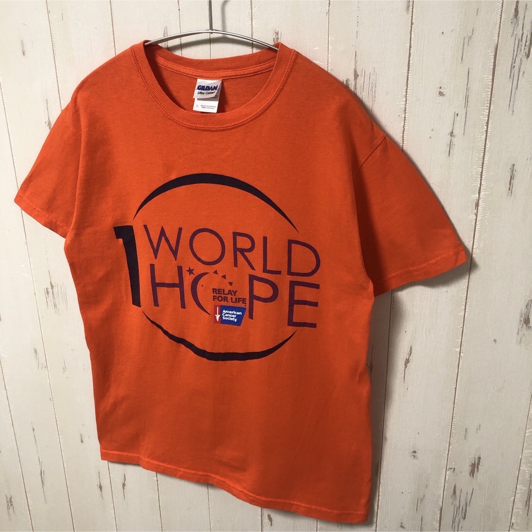 GILDAN(ギルタン)のGILDAN ギルダン 両面プリント Tシャツ 半袖 オレンジ Sサイズ 古着 メンズのトップス(Tシャツ/カットソー(半袖/袖なし))の商品写真