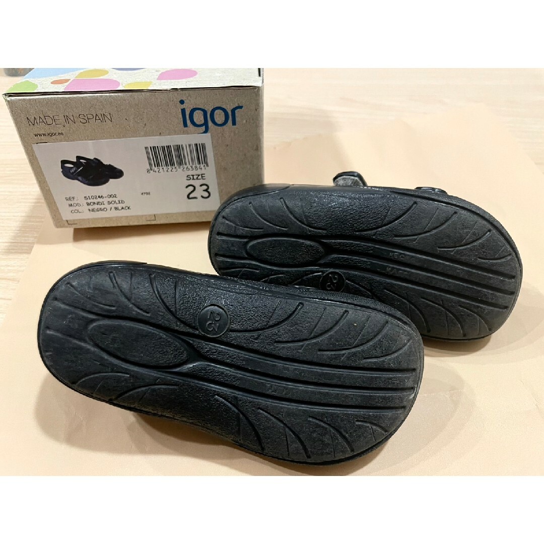 igor(イゴール)のigor イゴール　JPN14cm 23サイズ　サンダル　ブラック キッズ/ベビー/マタニティのベビー靴/シューズ(~14cm)(サンダル)の商品写真