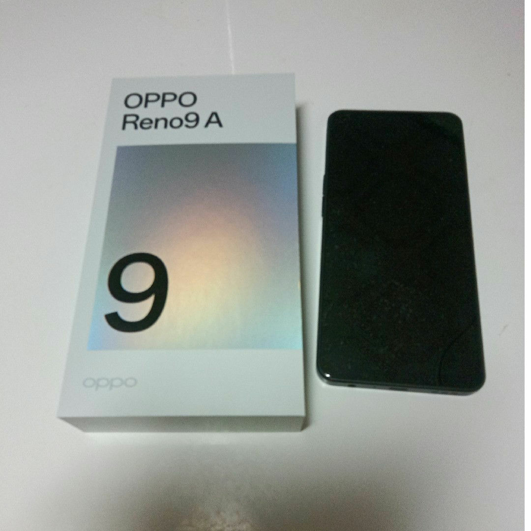 OPPO(オッポ)のOPPO Reno9A ナイトブラック　Y!mobile SIMフリー スマホ/家電/カメラのスマートフォン/携帯電話(スマートフォン本体)の商品写真