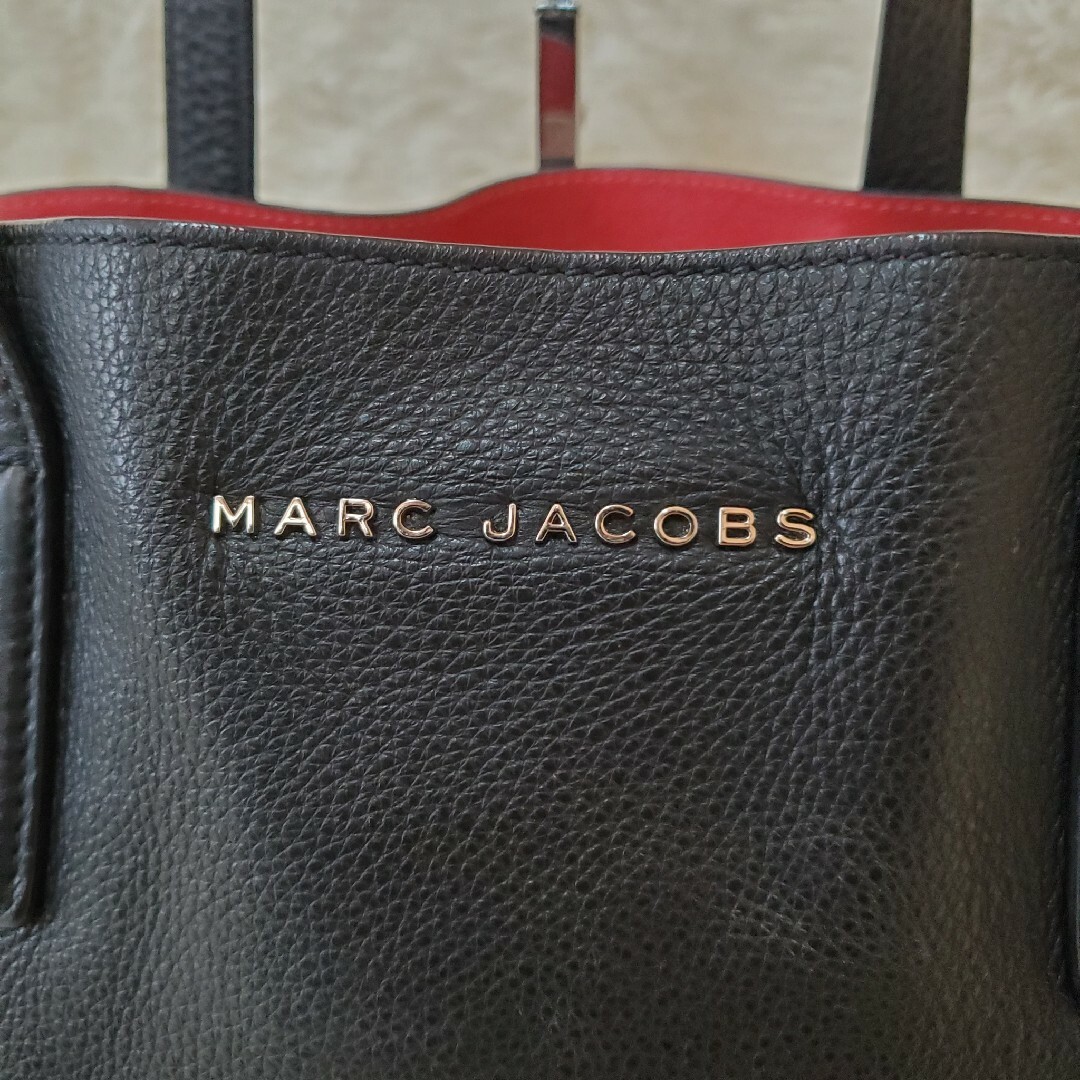 MARC JACOBS(マークジェイコブス)の【極美品】MARC JACOBS　ハンドバッグ　トートバッグ　A4収納　ポーチ レディースのバッグ(ハンドバッグ)の商品写真