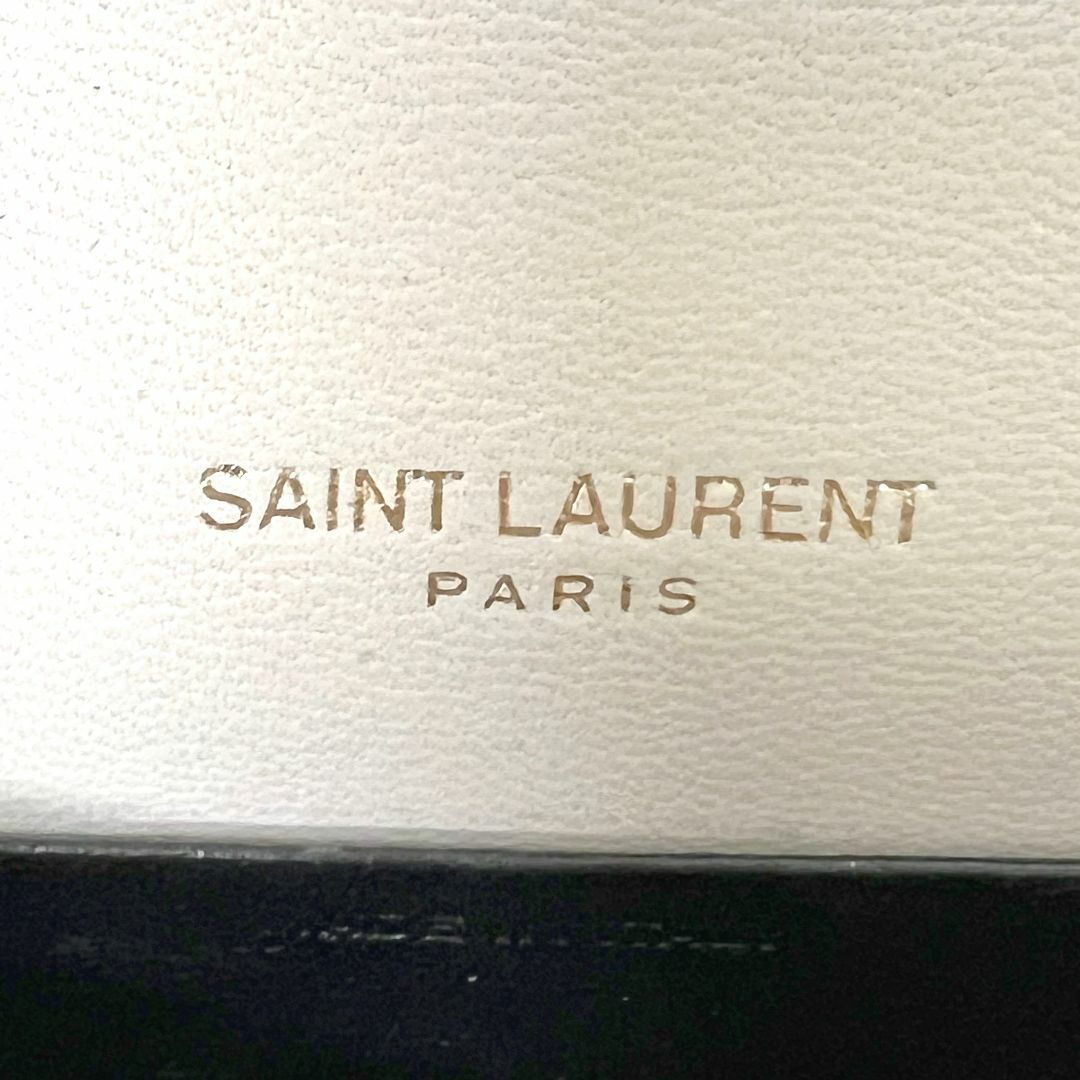 Saint Laurent(サンローラン)のサンローラン　バッグ　ゲイビー　マイクロ　チェーン　ショルダー　YSLロゴ　レア レディースのバッグ(ショルダーバッグ)の商品写真