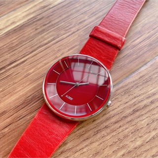 アレッシィ(ALESSI)の美品 ALESSI アレッシィ 腕時計 時計 赤 メンズ レディース(腕時計(アナログ))
