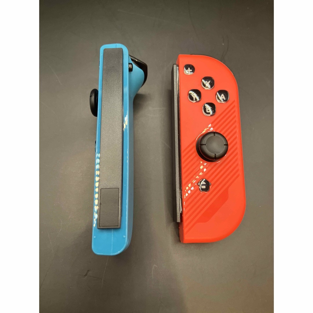 Nintendo Switch Joy-Con ネオンブルー ネオンレッド エンタメ/ホビーのゲームソフト/ゲーム機本体(家庭用ゲーム機本体)の商品写真