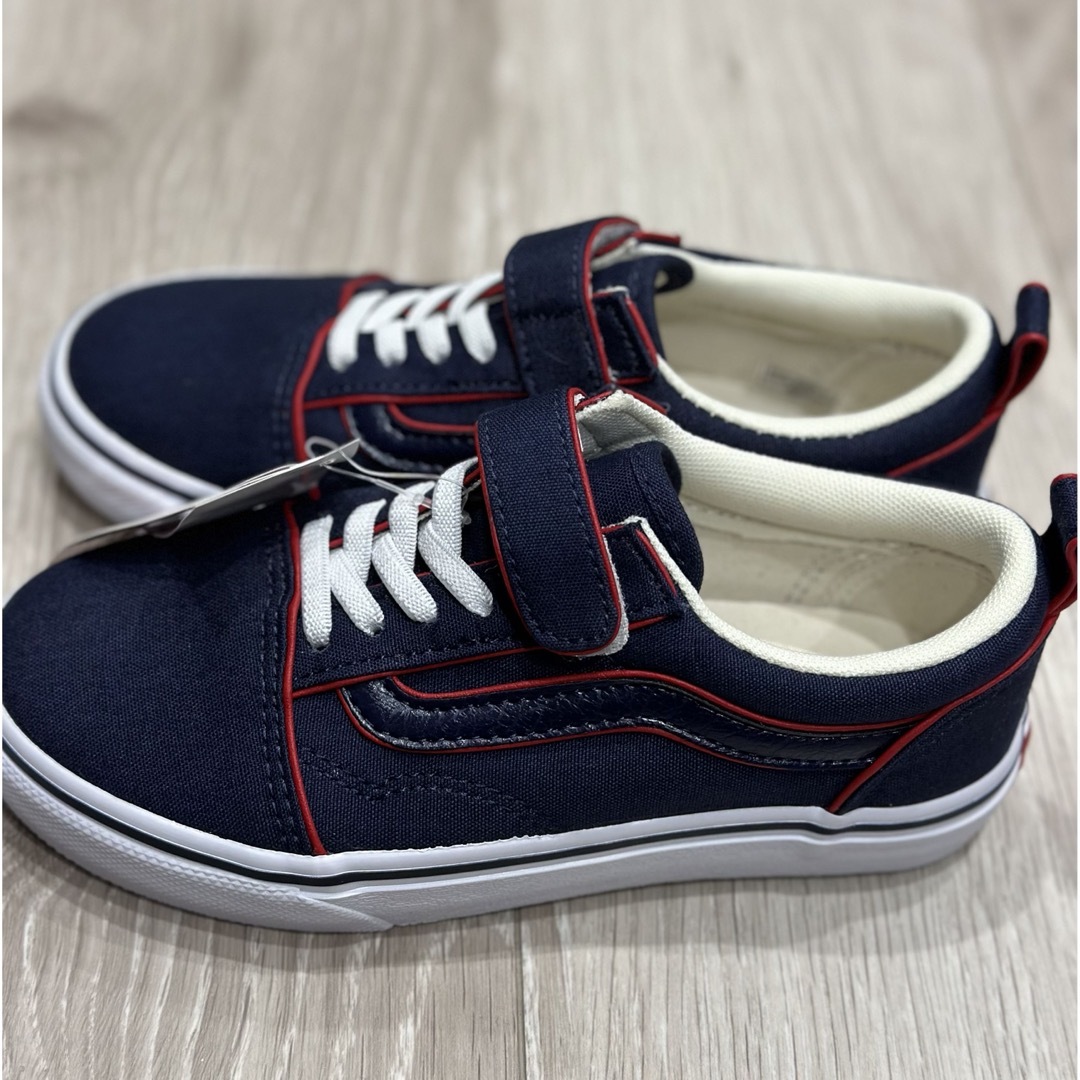 VANS(ヴァンズ)のVANS【ヴァンズ】20㎝      OLD SKOOL(オールドスクール） キッズ/ベビー/マタニティのキッズ靴/シューズ(15cm~)(スニーカー)の商品写真