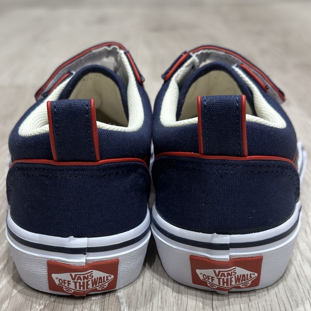 VANS(ヴァンズ)のVANS【ヴァンズ】20㎝      OLD SKOOL(オールドスクール） キッズ/ベビー/マタニティのキッズ靴/シューズ(15cm~)(スニーカー)の商品写真