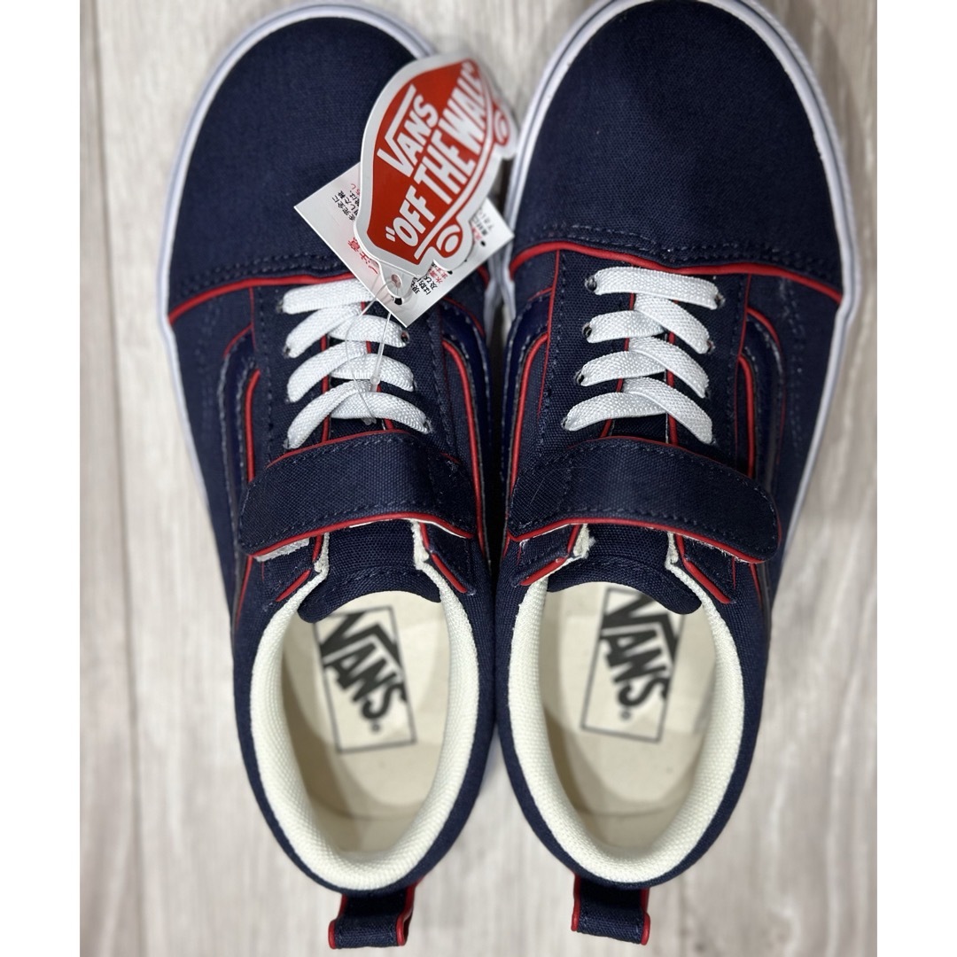 VANS(ヴァンズ)のVANS【ヴァンズ】20㎝      OLD SKOOL(オールドスクール） キッズ/ベビー/マタニティのキッズ靴/シューズ(15cm~)(スニーカー)の商品写真