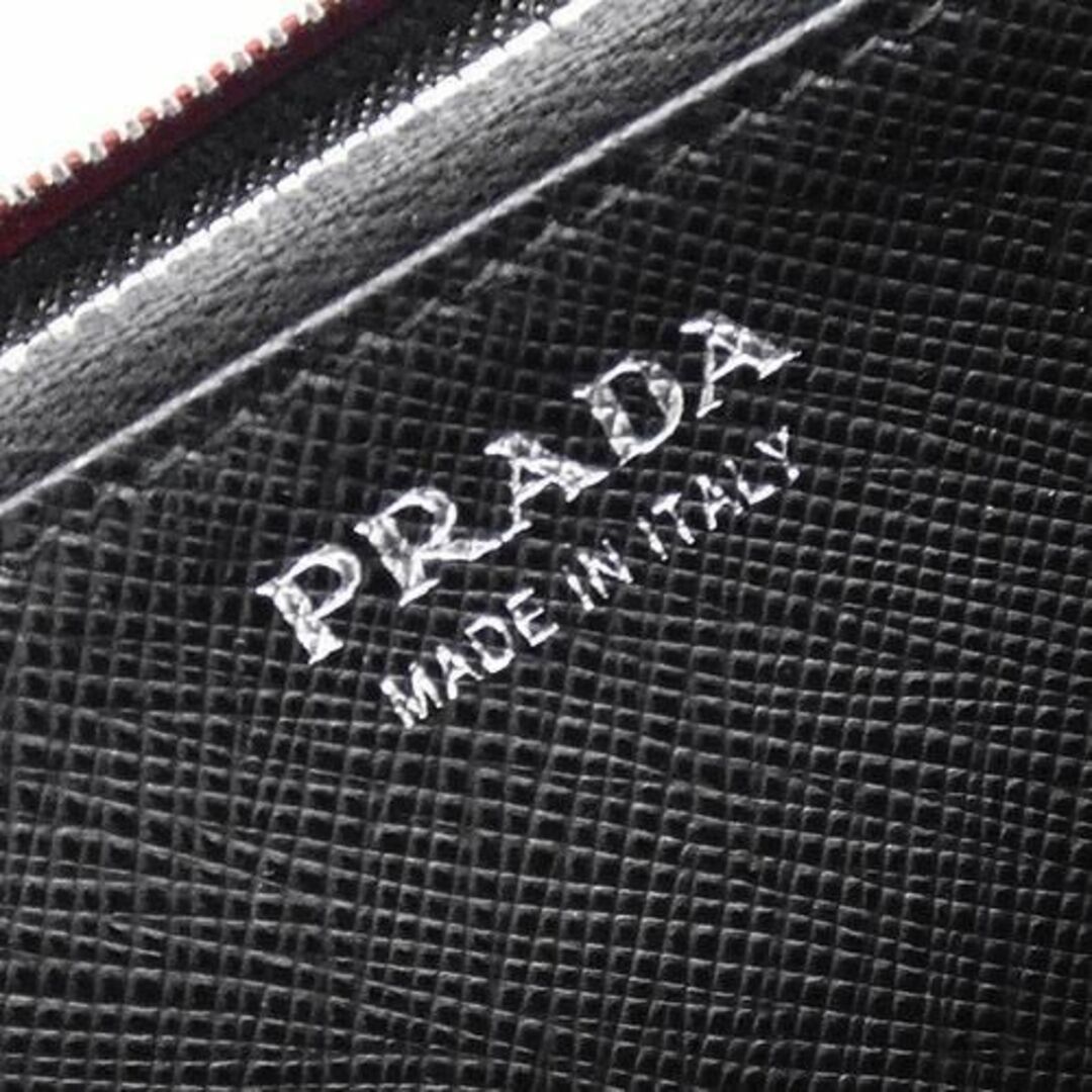 PRADA(プラダ)のプラダ 財布 PRADA サフィアーノ・リング ラウンドファスナー長財布 ロッソ 赤 レディース シルバー金具 1ML506 OJ10049 レディースのファッション小物(財布)の商品写真