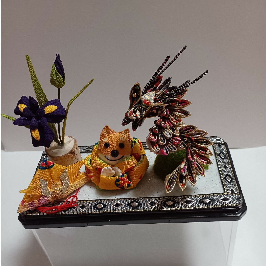 つまみ細工「5月人形と龍」の通販 by アヒル's shop|ラクマ つまみ細工「5月人形と龍」の通販 by アヒル's shop|ラクマ
