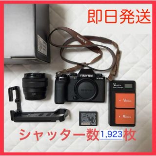 フジフイルム(富士フイルム)の早い者勝ち！富士フィルム X-S10 XC15-45mmレンズセット(ミラーレス一眼)