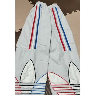 オリジナルス(Originals（adidas）)の☆ANP-329 アディダス AST トラックパンツ 明灰 サイズ XS(その他)