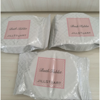 ジルバイジルスチュアート(JILL by JILLSTUART)のジルスチュアート　入浴剤３個(入浴剤/バスソルト)