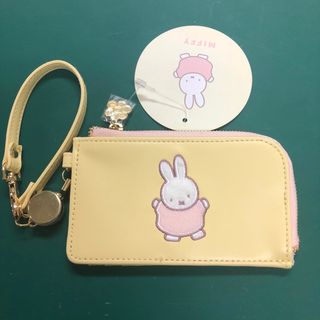 タグ付き　ミッフィー Miffy リールパスケース　イエロー(パスケース/IDカードホルダー)